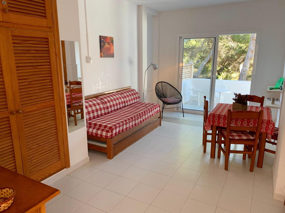 אס פוחולס Apartamentos Pujolet מראה חיצוני תמונה