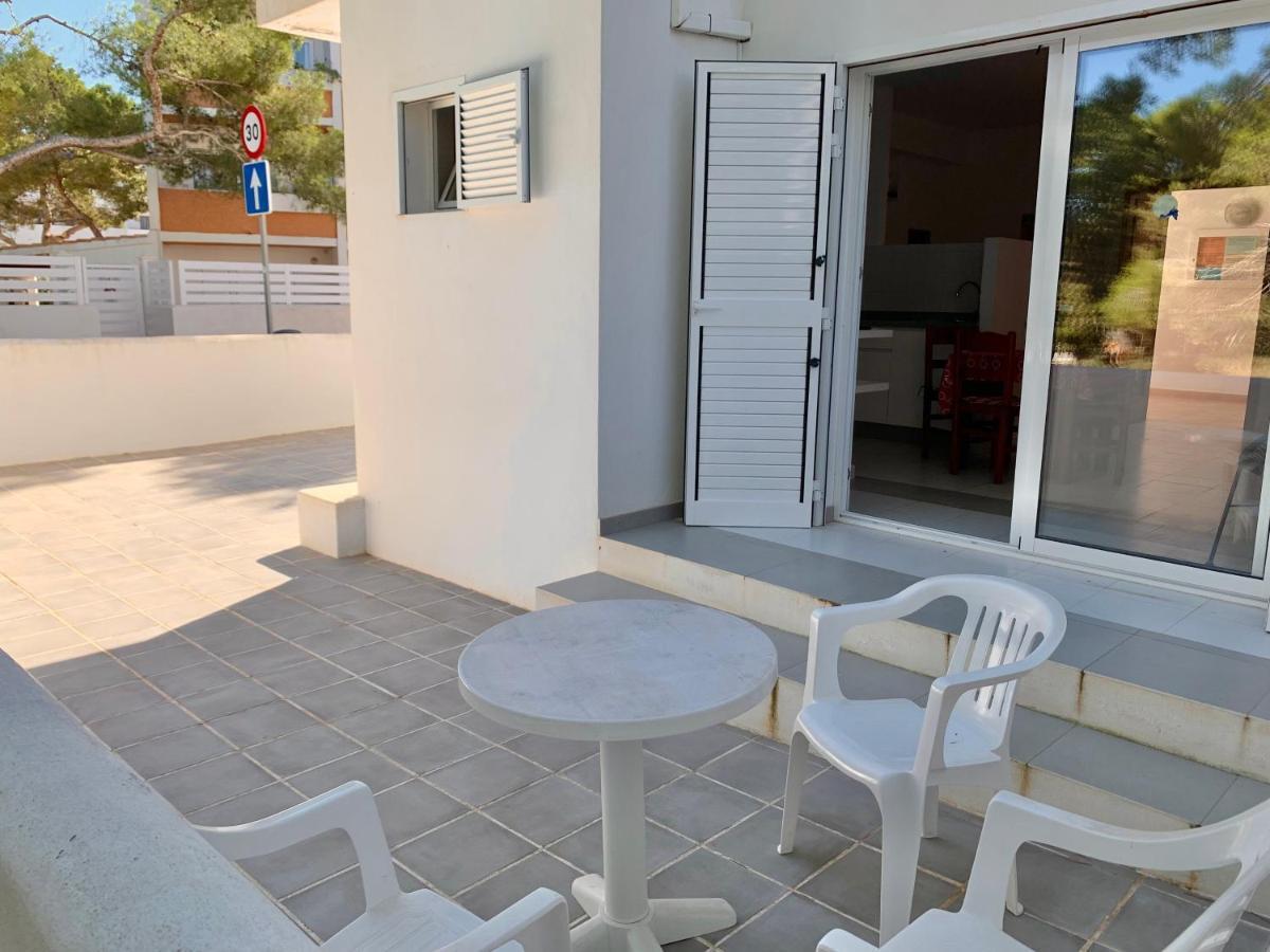 אס פוחולס Apartamentos Pujolet מראה חיצוני תמונה
