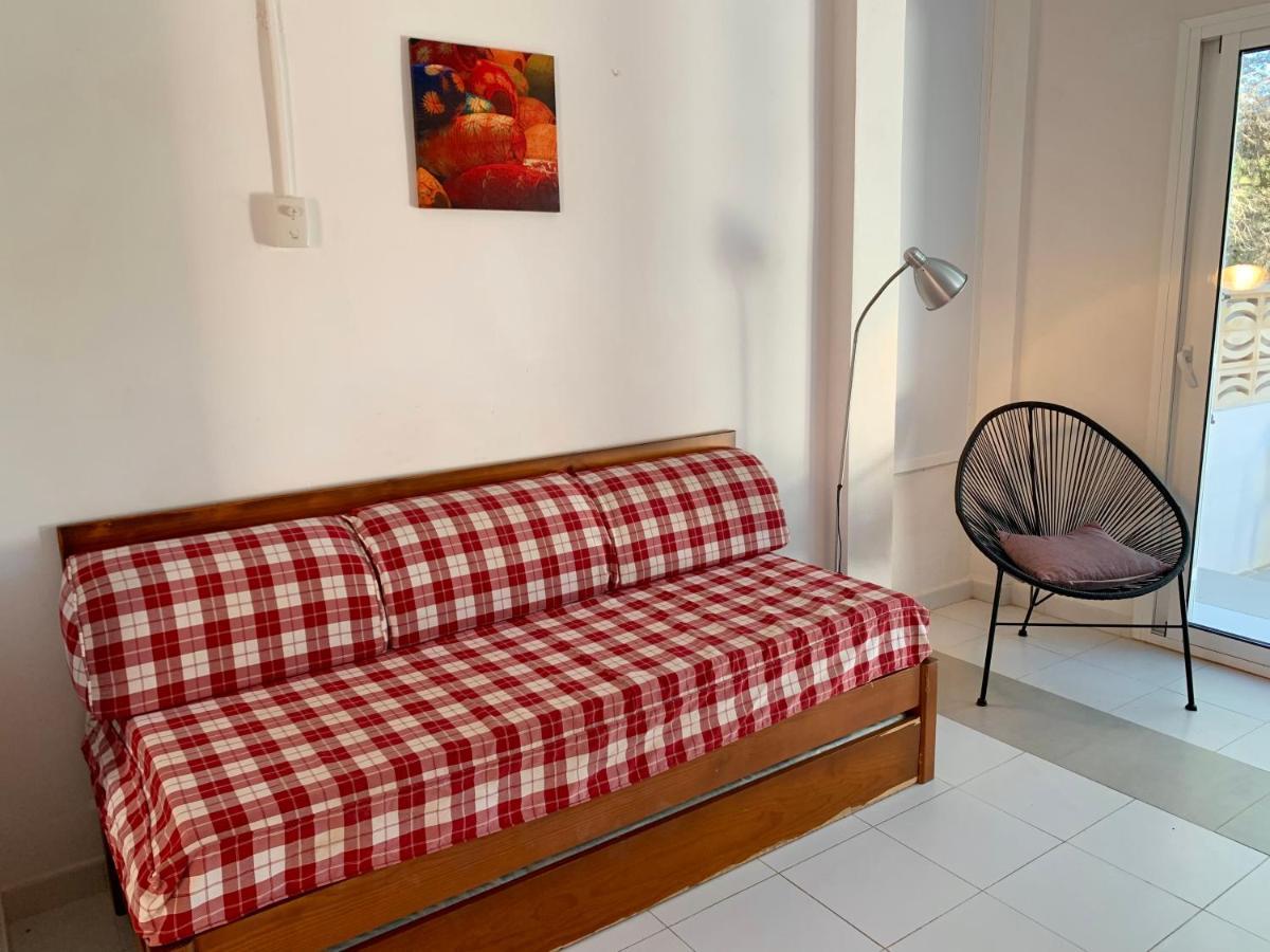 אס פוחולס Apartamentos Pujolet מראה חיצוני תמונה