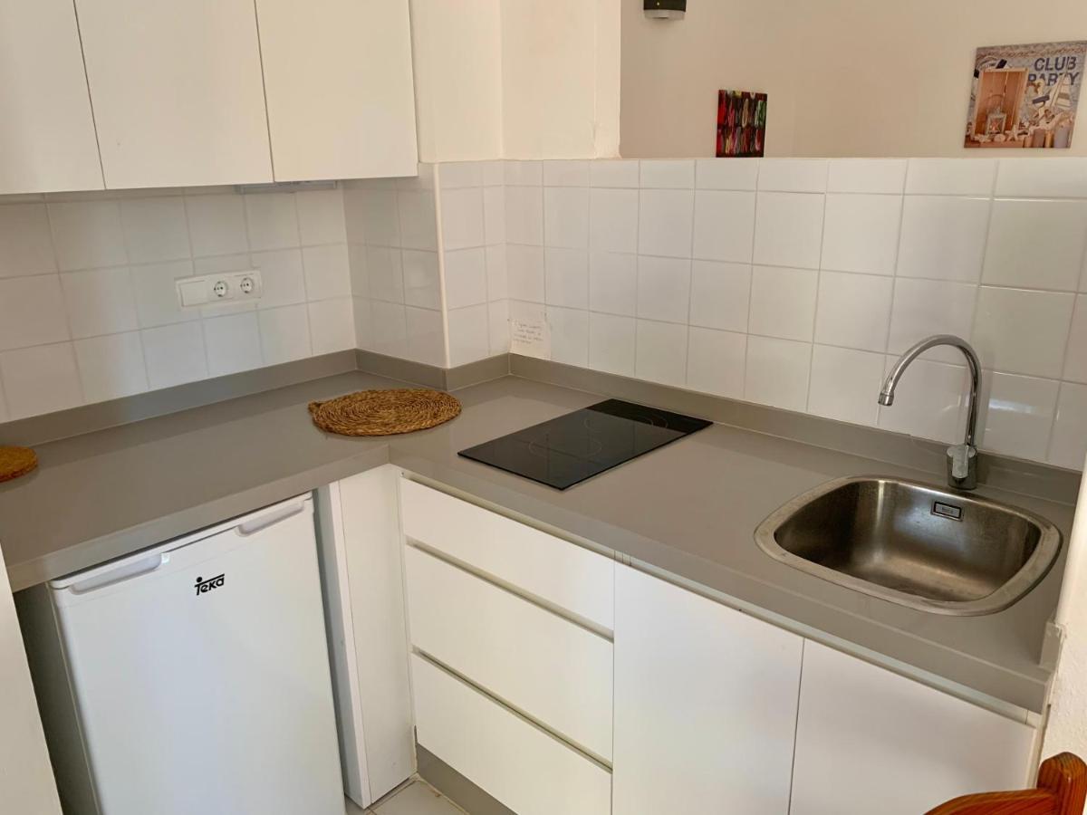 אס פוחולס Apartamentos Pujolet מראה חיצוני תמונה