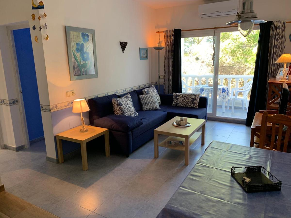 אס פוחולס Apartamentos Pujolet מראה חיצוני תמונה