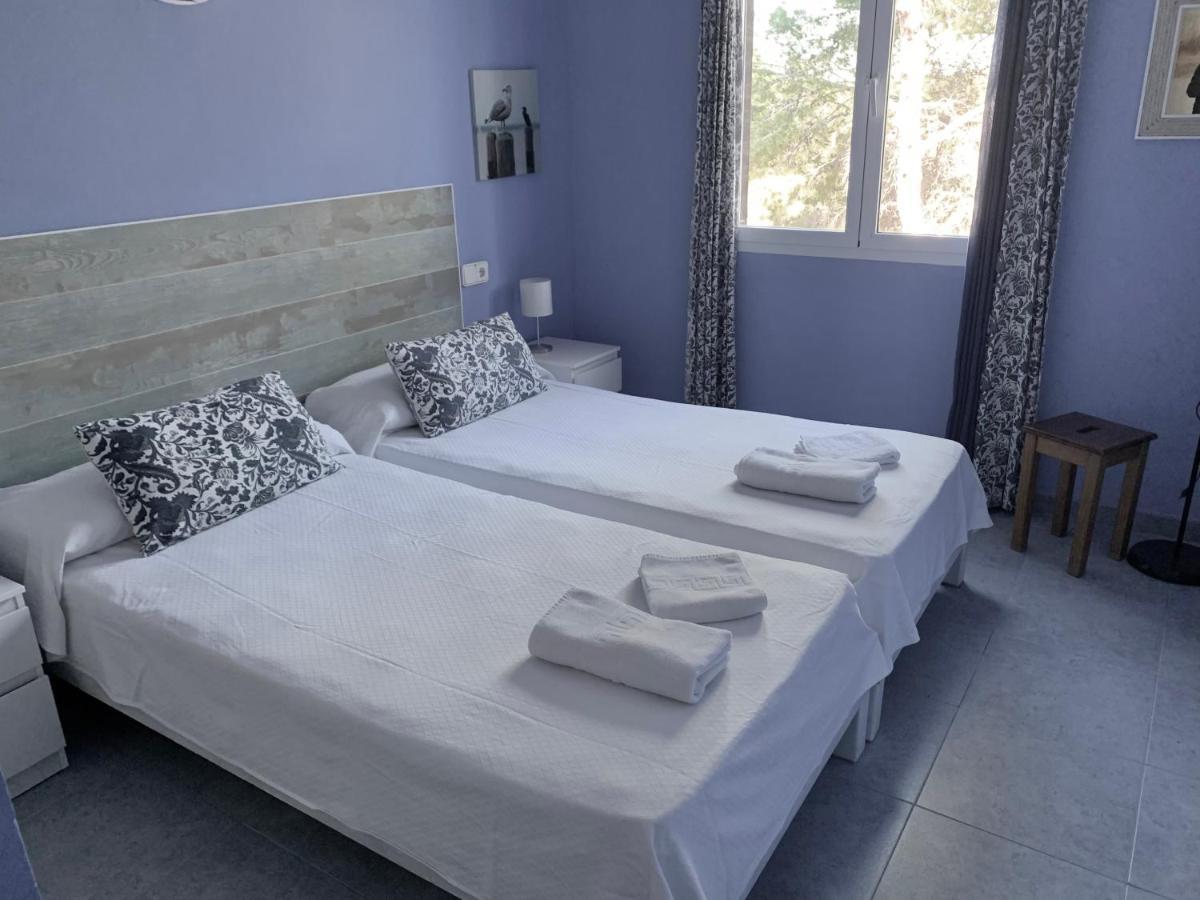 אס פוחולס Apartamentos Pujolet מראה חיצוני תמונה