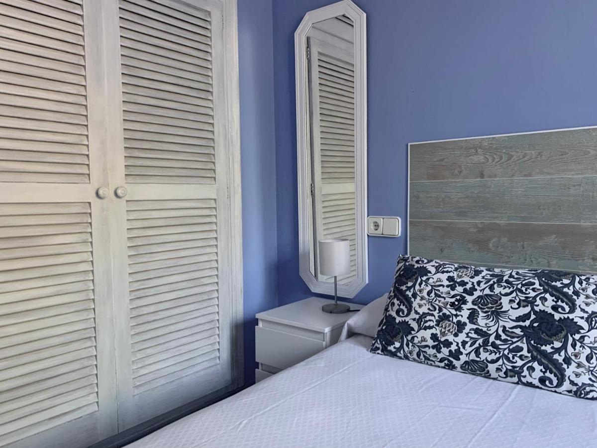 אס פוחולס Apartamentos Pujolet מראה חיצוני תמונה