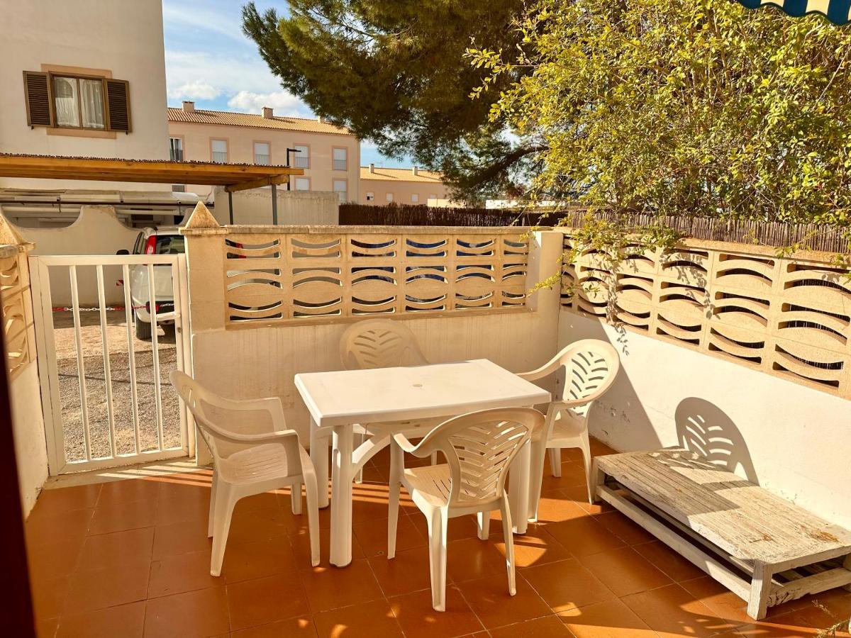 אס פוחולס Apartamentos Pujolet מראה חיצוני תמונה