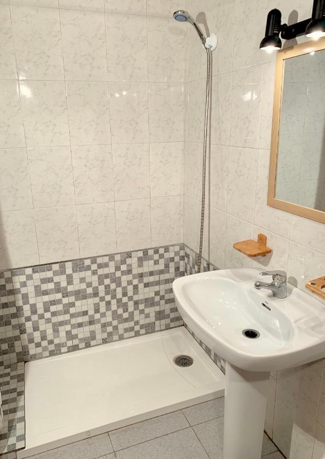 אס פוחולס Apartamentos Pujolet מראה חיצוני תמונה